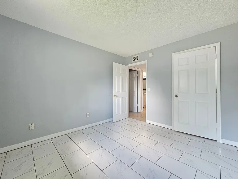 605 Northlake Blvd #63 — Photo 20