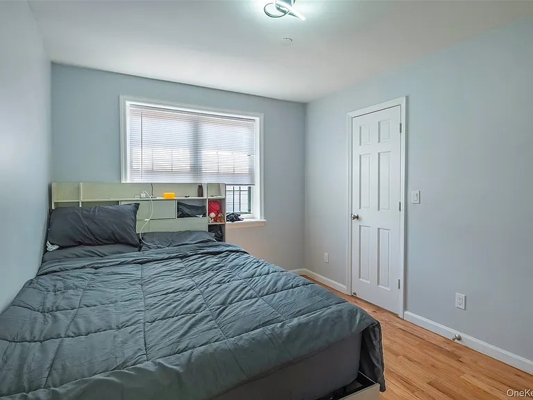 103-02 42nd Ave #4D — Photo 16