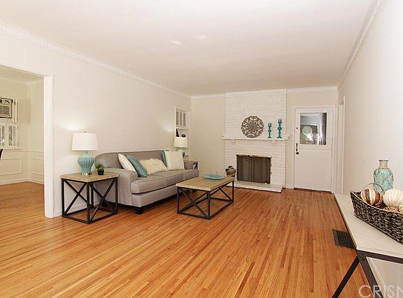4th image of 6215 Agnes Ave
