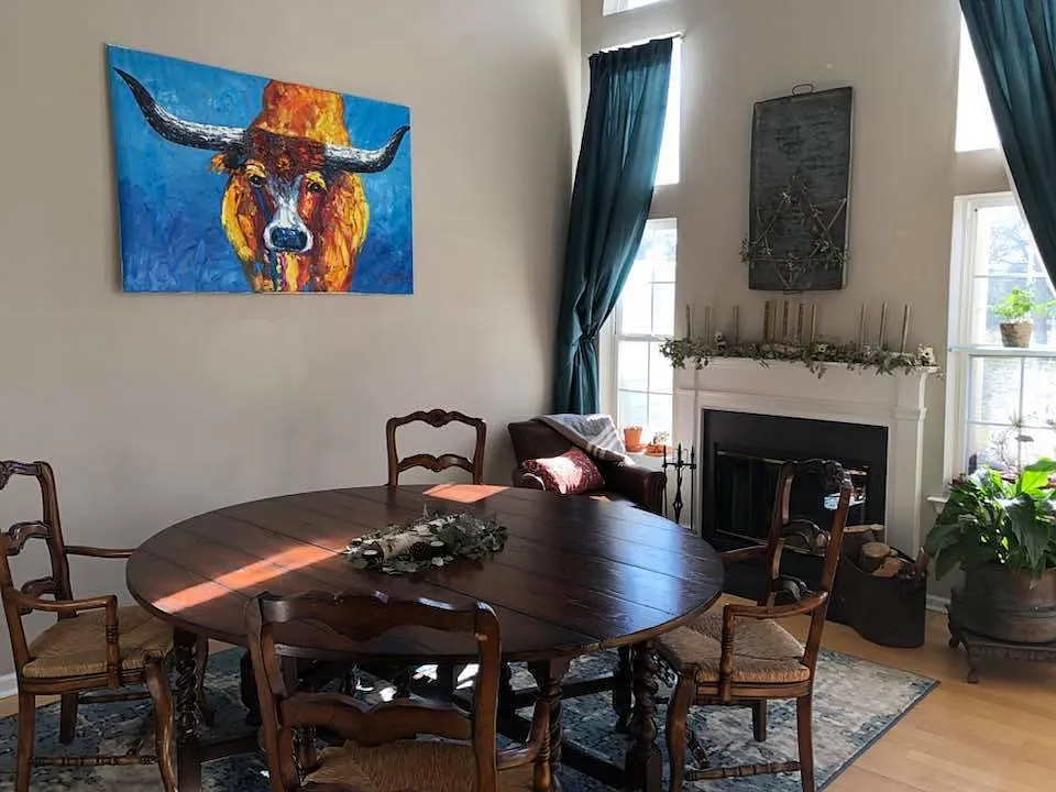 3 bed, 2282 sqft, $3,900 — Photo 4