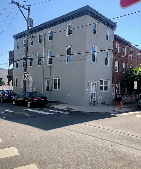 2523 E Dauphin St #3 — Photo 1