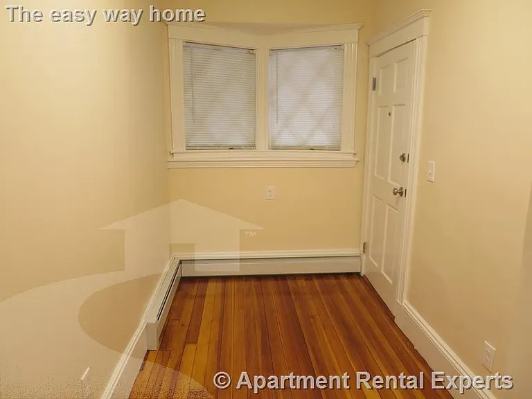 217 Willow Ave #2 — Photo 6