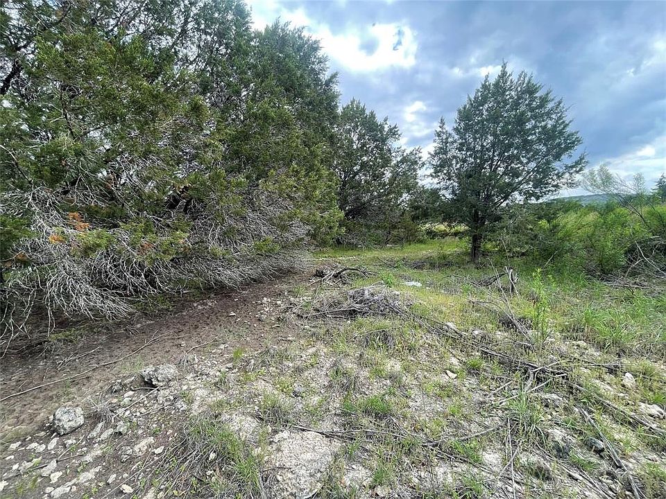 2nd image of 21412 Highland Lake Dr