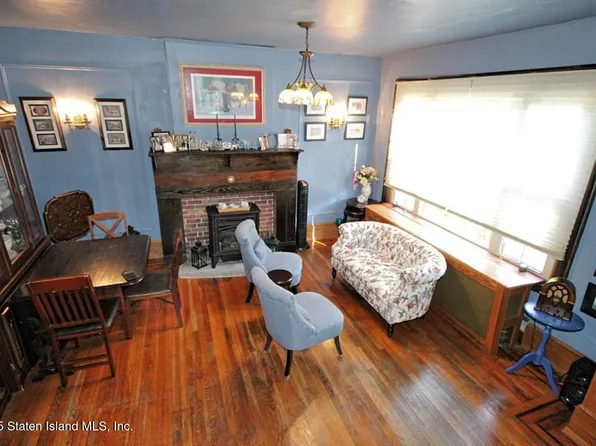 54 City Boulevard image 7 of 45