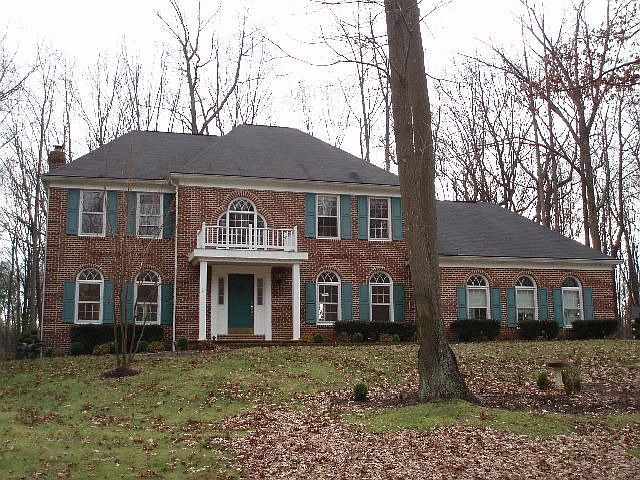 1st image of 913 Malvern Hill Dr