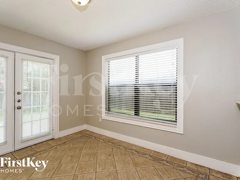 5334 Riverport Dr — Photo 6