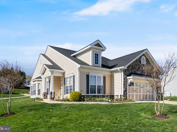 131 Hawthorne Greene Cir, La Plata, MD 20646