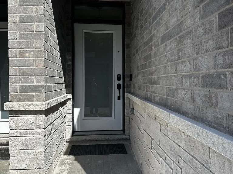 26 Gerry Henry Ln #MAIN — Photo 3