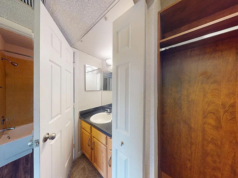 Altamira Place Apartment Homes — Photo 47