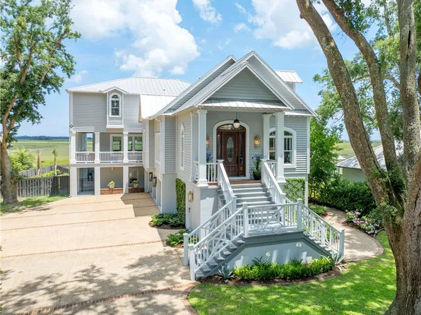 50 Frederica Oaks Ln, Saint Simons Island, GA 31522