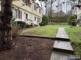 212 Union St #B, Ridgewood, NJ 07450