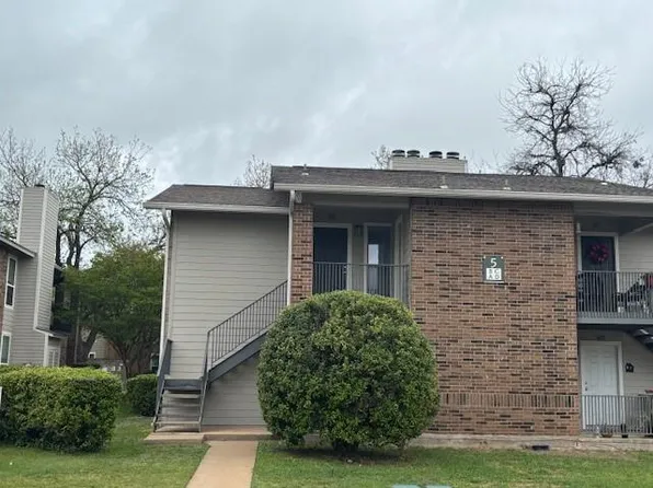 10616 Mellow Mdws APT 5B, Austin, TX 78750