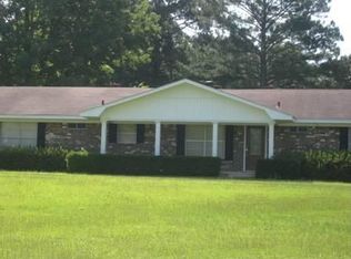 403 Okaloosa Rd, Eros, LA 71238