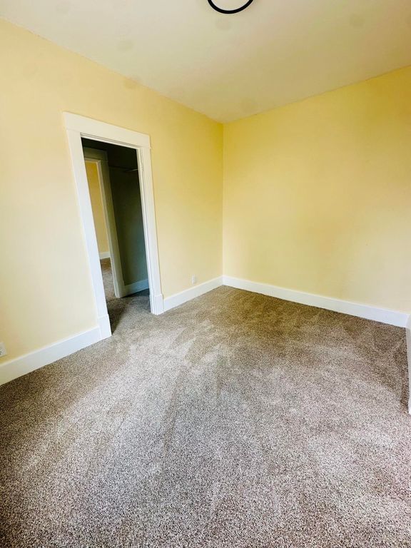 801 W 2nd St, Ogallala, NE - More