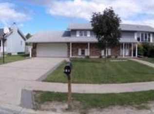 6458 Robbins Rd, Portage, IN 46368