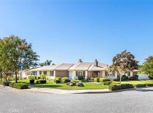 317 Whispering Oaks Dr, Glendora, CA 91741