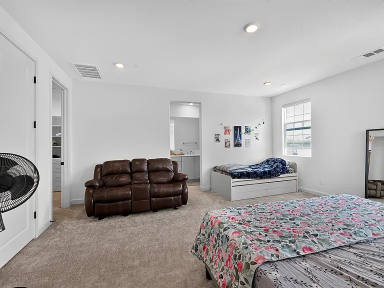 17418 Abbey Rd — Photo 14