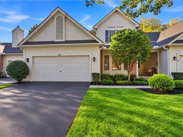 55 Braeloch Xing, Penfield, NY 14526