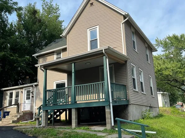 919 W 10th St, Davenport, IA 52804