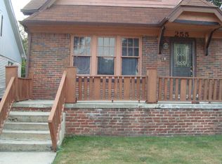 258 Eastlawn St, Detroit, MI 48215