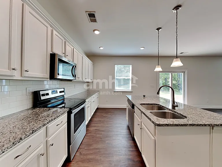 3548 Okelly Dr — Photo 3