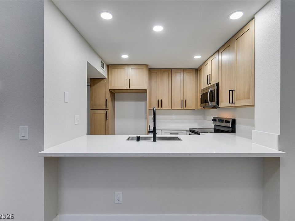 1st image of 5584 Orchard Ln #153