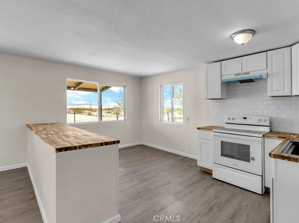 3852 Midway Rd, Twentynine Palms, CA 92277