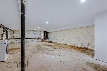 Rented by Rennit Inc.