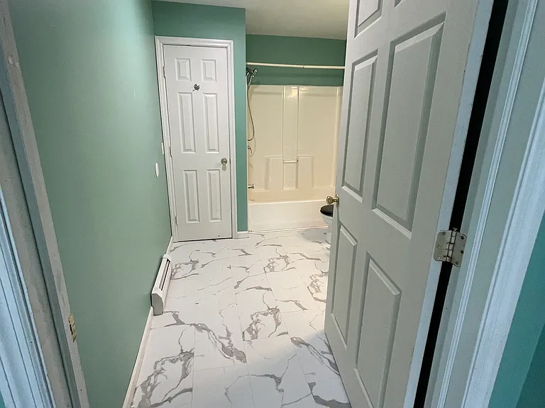 249 Warren St #8 — Photo 3