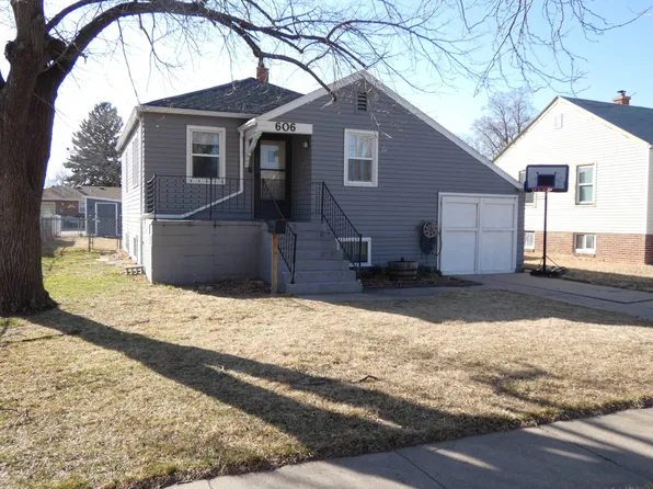 606 S Elm St, North Platte, NE 69101