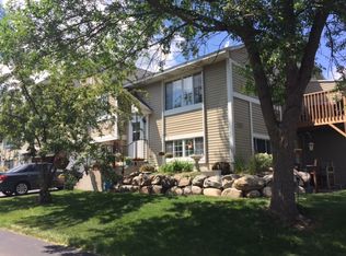 15833 Griffon Path, Apple Valley, MN 55124