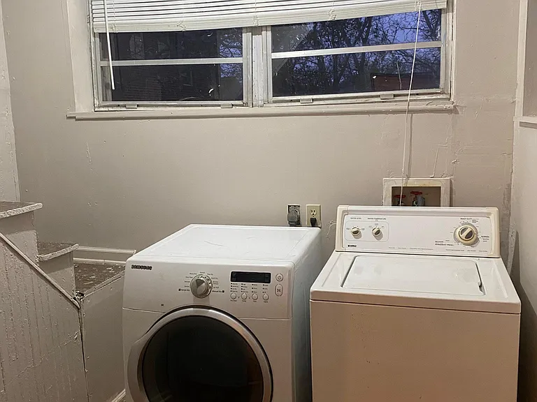 783 Frederica St NE #2 — Photo 9