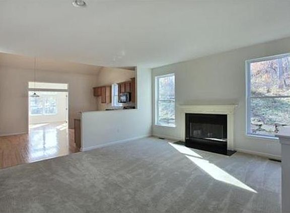 5th image of 30 Southfield Fls