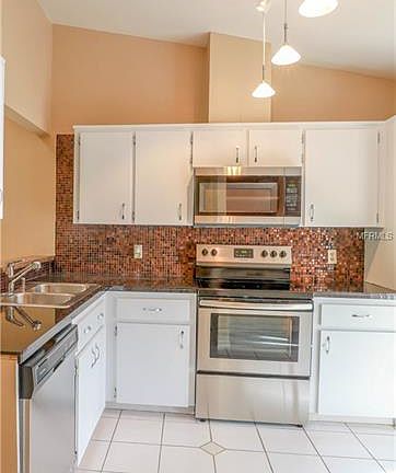 3rd image of 5849 Blue Dahlia Way #12