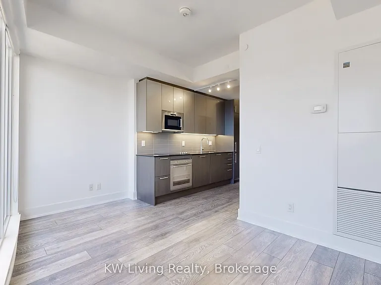 403 Church St #3503 — Photo 10