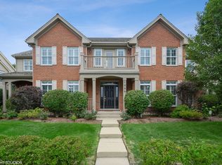 1550 Constitution Dr, Glenview, IL 60026