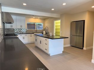 5368 Campo Rd, Woodland Hills, CA 91364