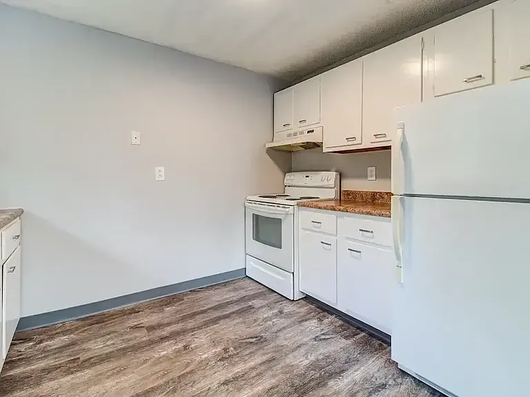North Dohr Apartments — Photo 45