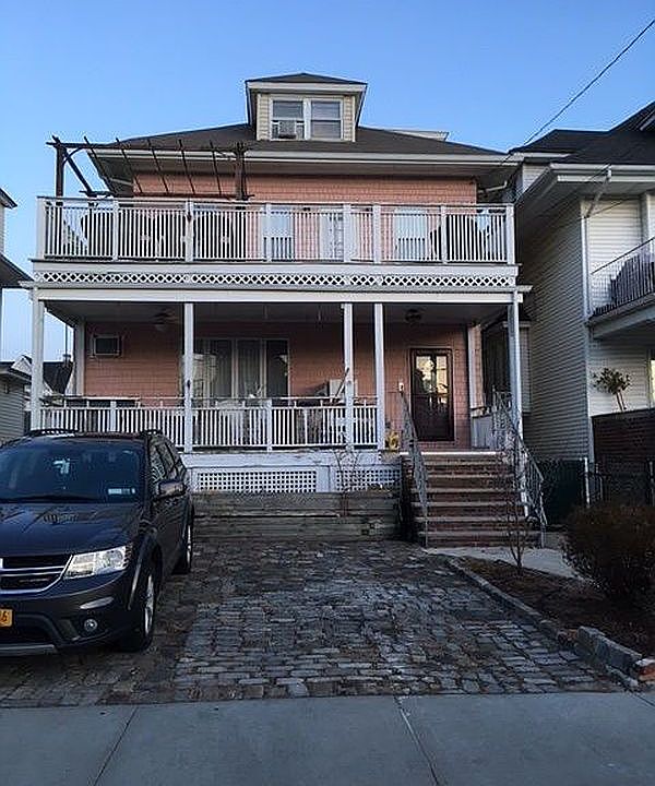 1st image of 120-10 Newport Ave