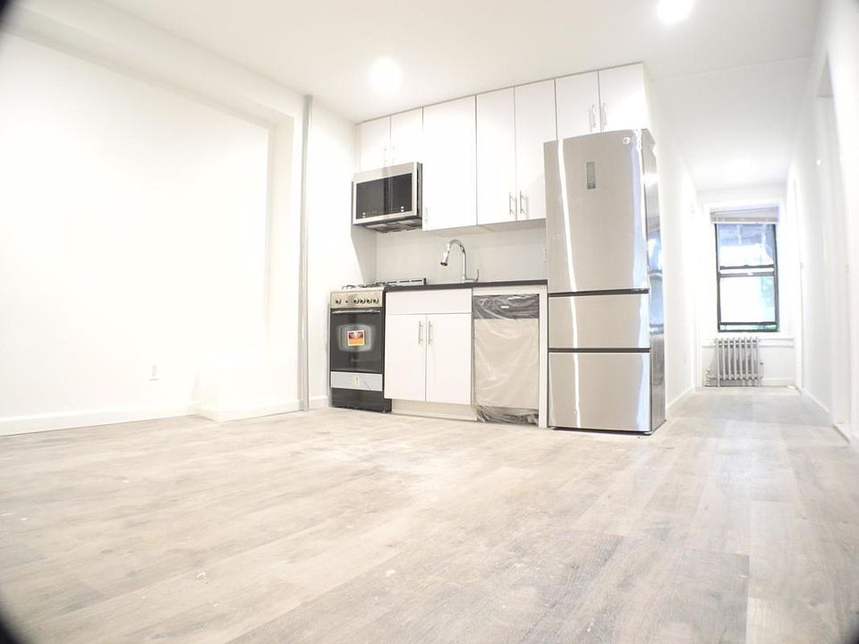 1st image of 3619 37th St #1
