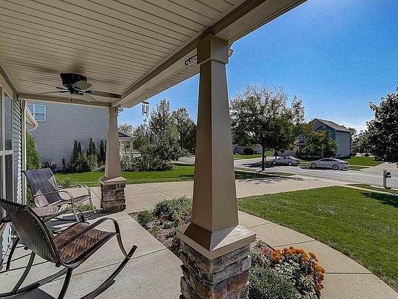 5th image of 150 Brewster Dr