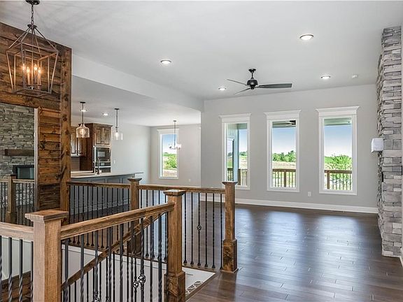 2nd image of 4712 SE Reda Ct