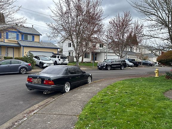 5th image of 4307 SW Plumeria Way