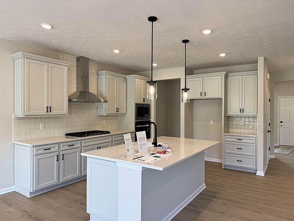 4th image of 9160 Horseshoe St Lot 127