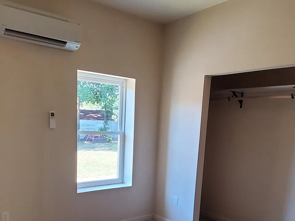 Bedroom approximately 14x14