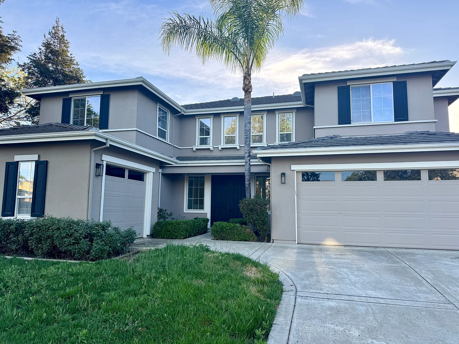 1369 Sandstone Dr — Photo 3