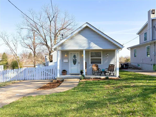 7247 Murdoch Ave, Saint Louis, MO 63119