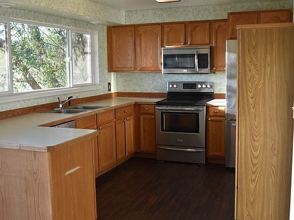 3rd image of 4705 E Buckeye Ave