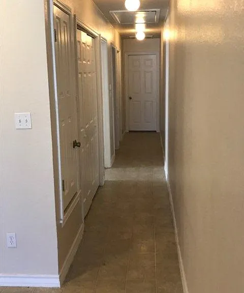 1000 N Brents Ave — Photo 17