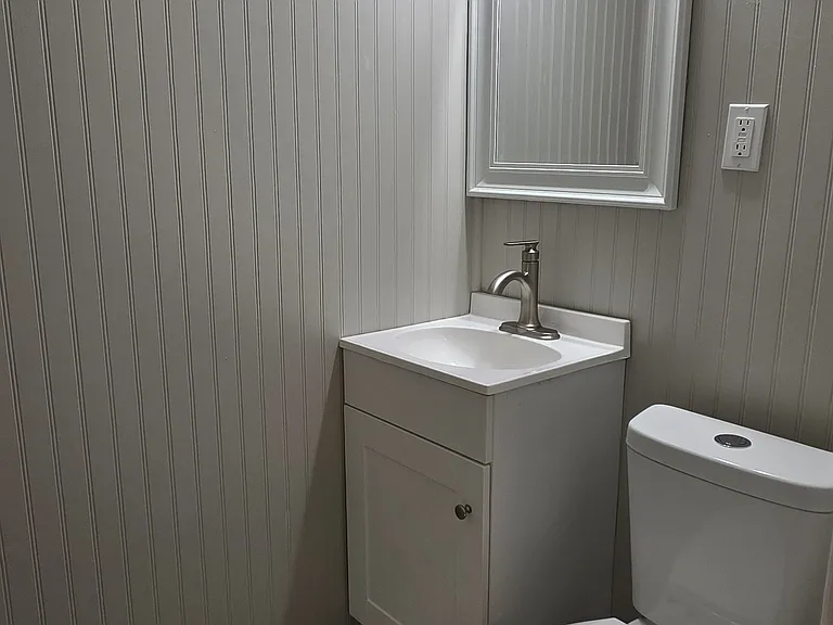 33507 Berville Ct — Photo 14